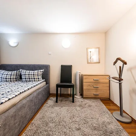 Urban Vandrarhem *