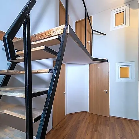 Urban Albergue *