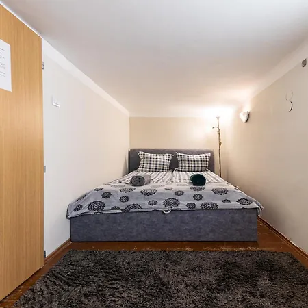 Auberge de jeunesse Urban *